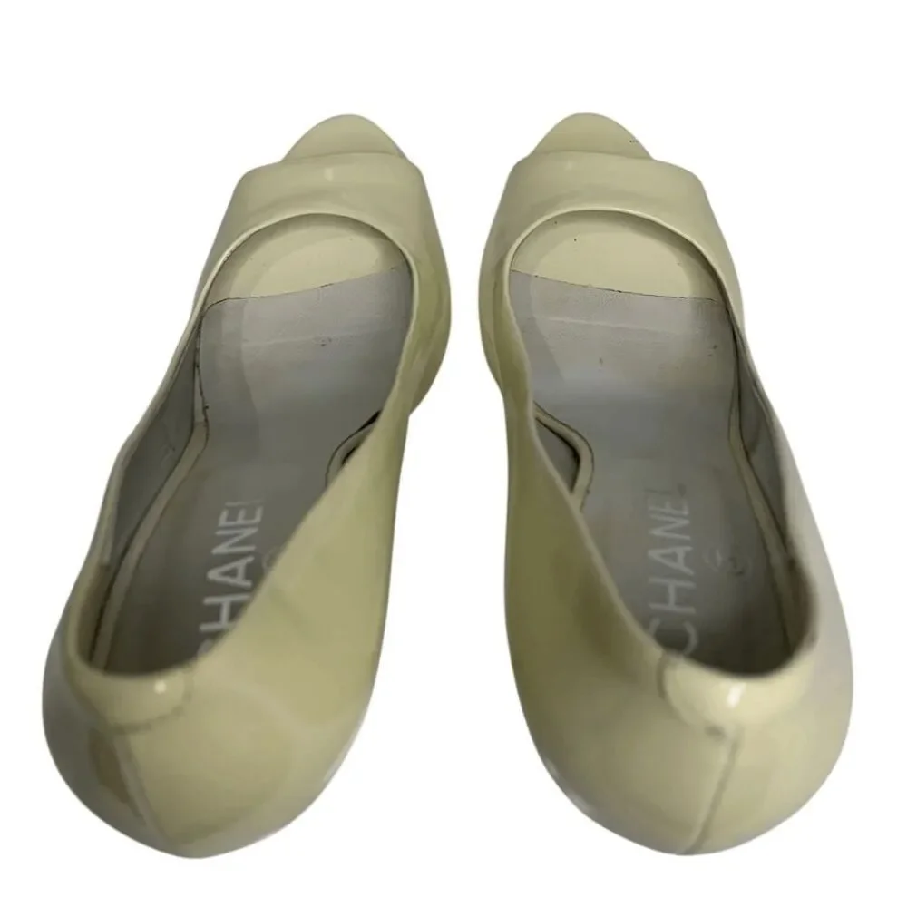 Chanel Interlocking CC Logo Peep Toe Patent Leather Heels EU 37.5 Yellow Pumps